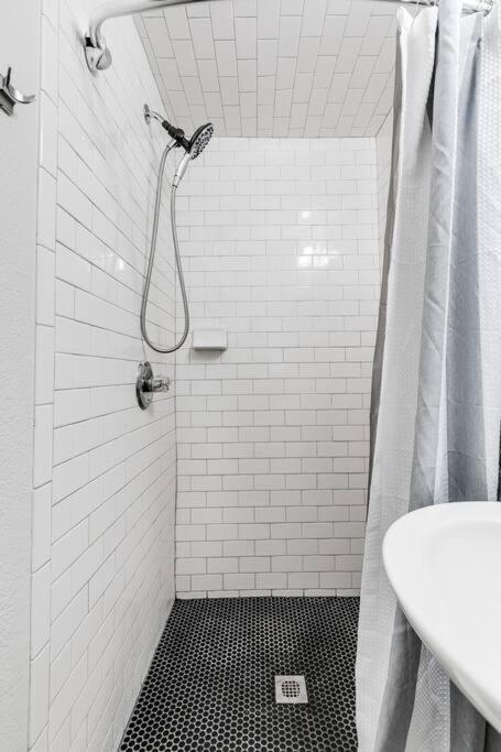 Ferienwohnung Charming, Happy 1-Bed Oasis: Rva Retreat Awaits! Richmond Exterior foto